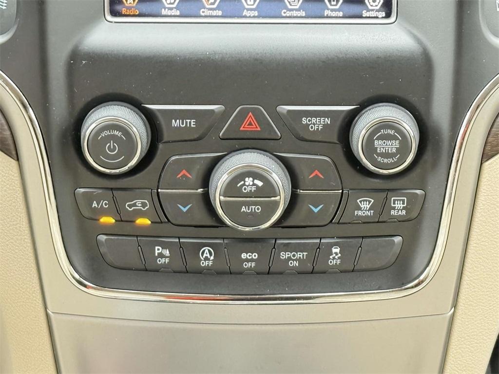 used 2018 Jeep Grand Cherokee car, priced at $17,392
