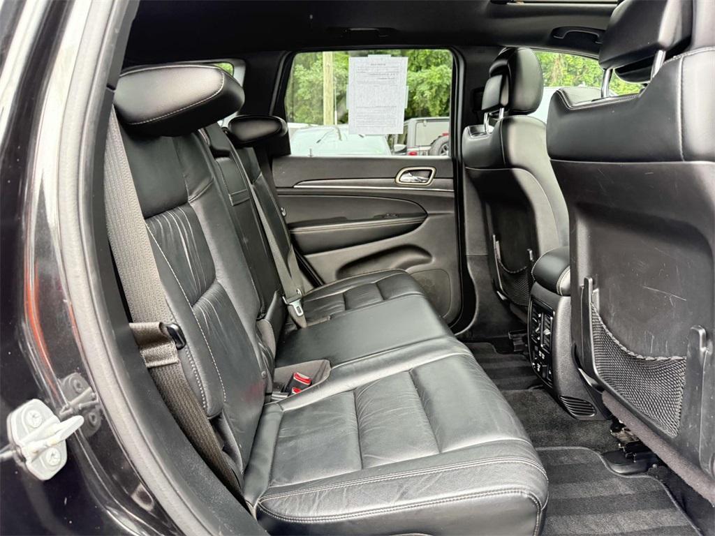 used 2015 Jeep Grand Cherokee car, priced at $9,277
