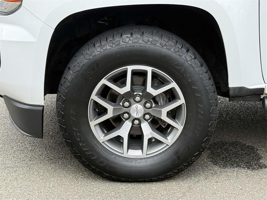 used 2020 GMC Canyon car, priced at $25,748