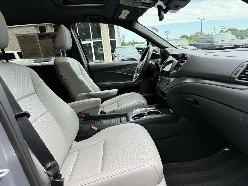 used 2023 Honda Passport car, priced at $32,601