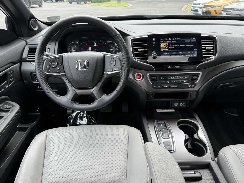 used 2023 Honda Passport car, priced at $32,601