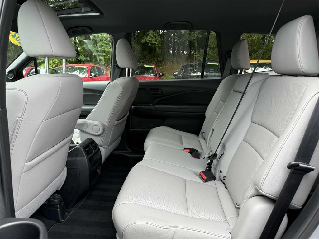 used 2023 Honda Passport car, priced at $32,601