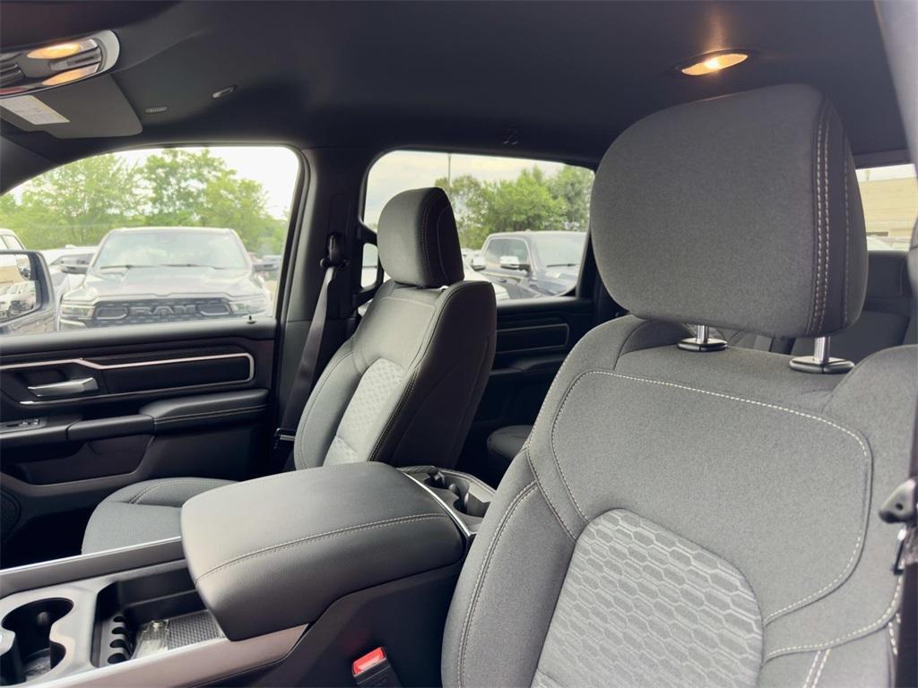 new 2025 Ram 1500 car, priced at $46,648