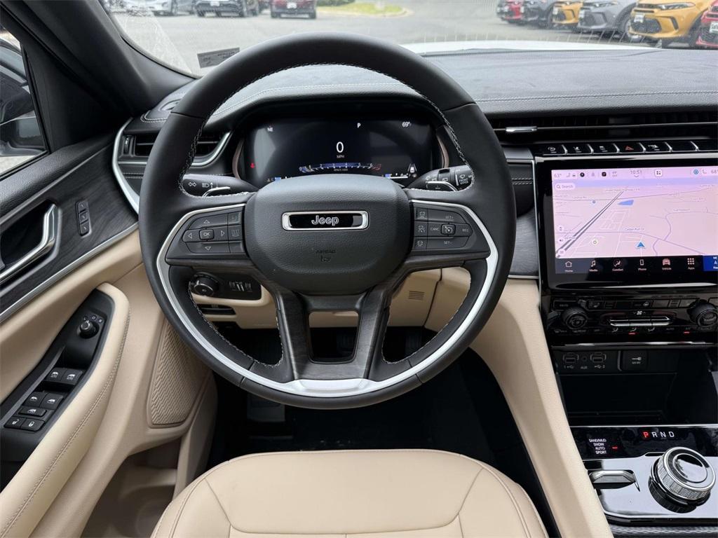 new 2025 Jeep Grand Cherokee L car, priced at $46,641