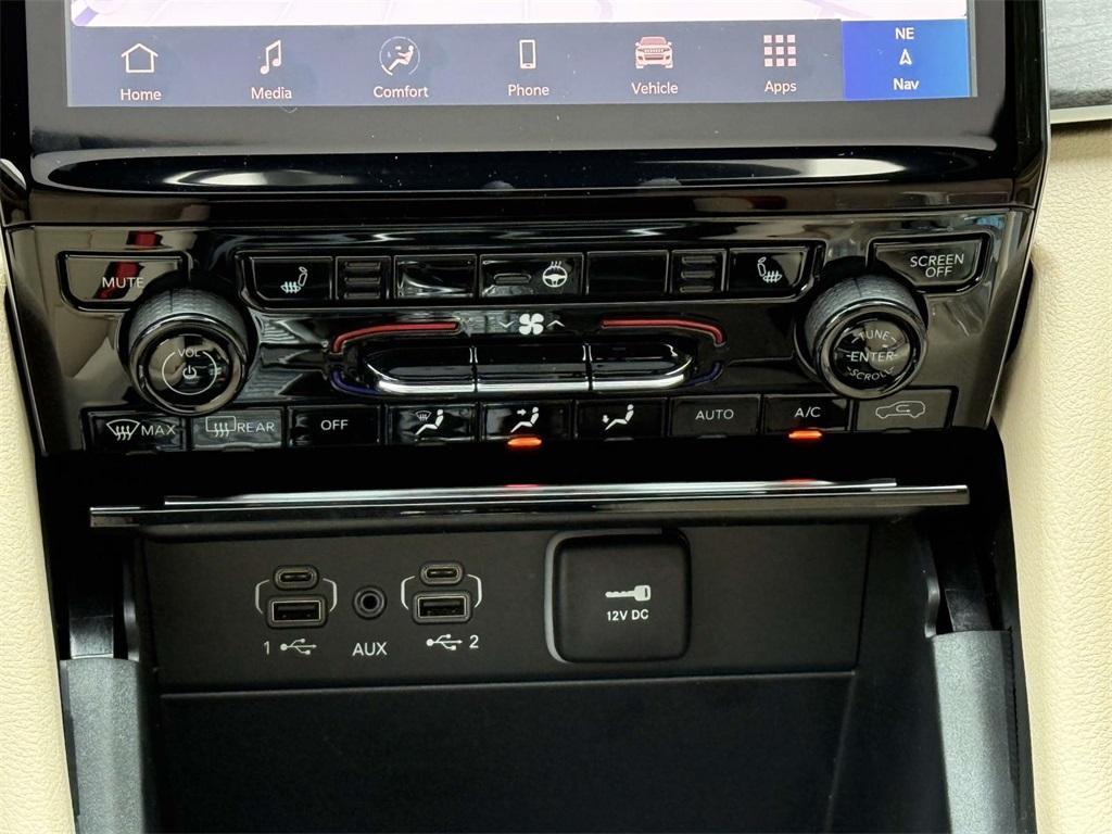 new 2025 Jeep Grand Cherokee L car, priced at $46,641
