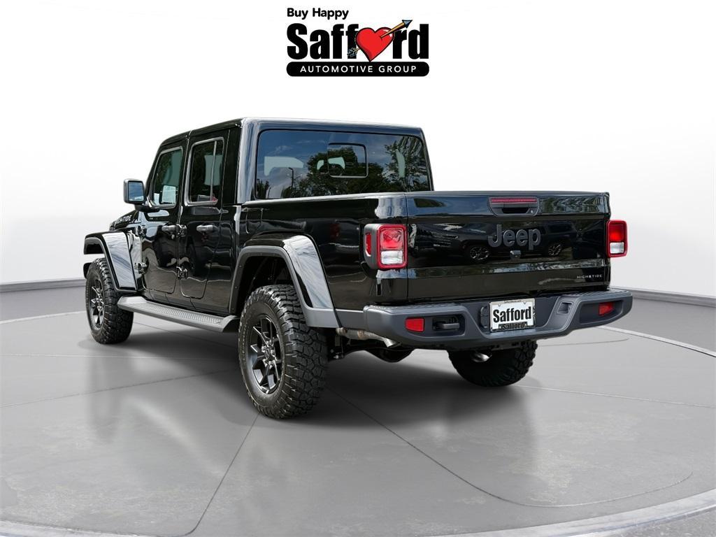 new 2025 Jeep Gladiator car, priced at $42,987