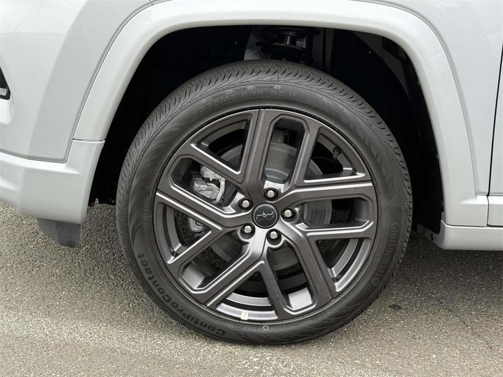 new 2025 Jeep Compass car, priced at $32,912