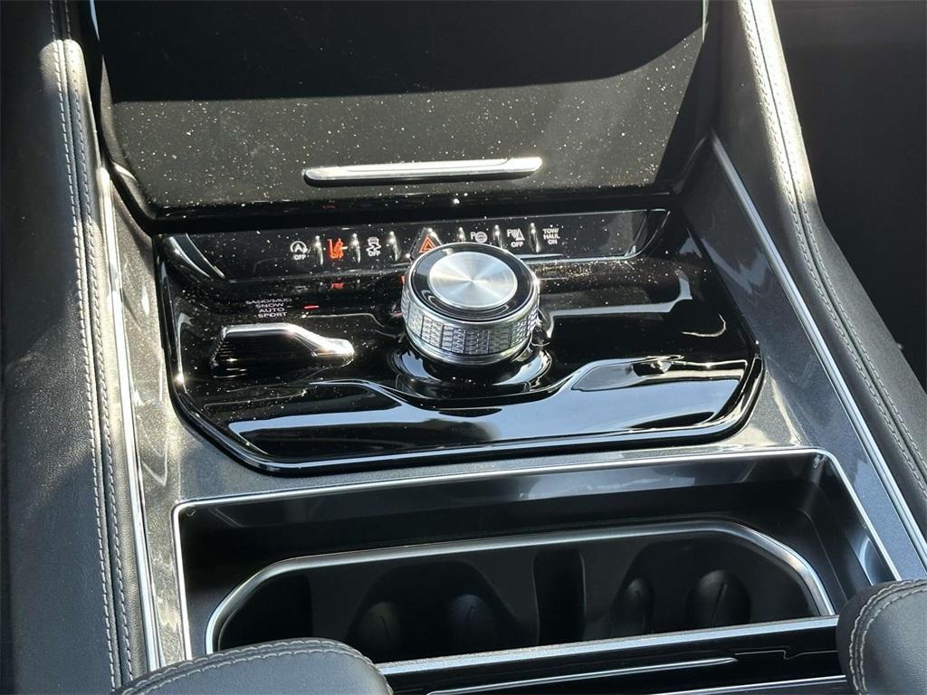 new 2024 Jeep Wagoneer car, priced at $59,438