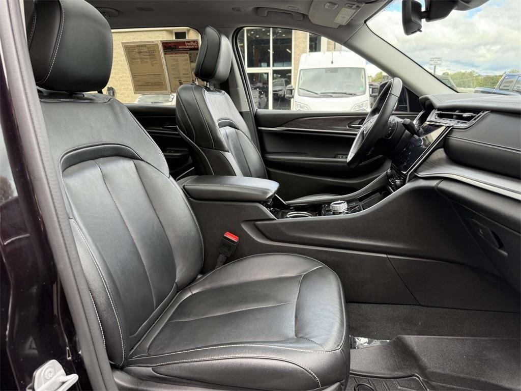 used 2022 Jeep Grand Cherokee L car, priced at $27,500