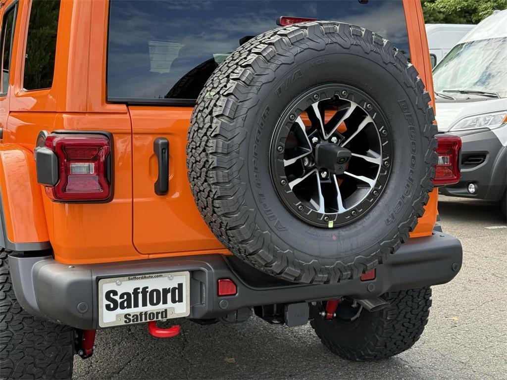new 2025 Jeep Wrangler car, priced at $66,650