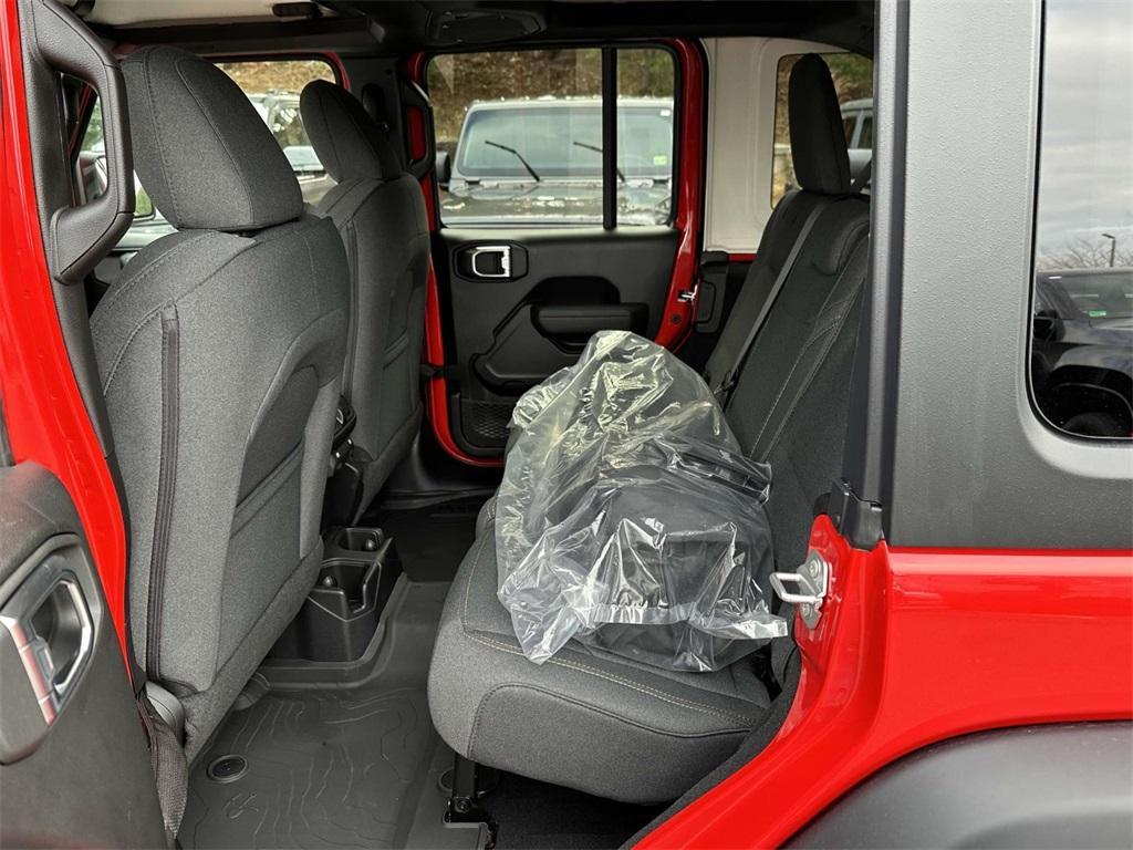 new 2025 Jeep Wrangler car, priced at $42,994