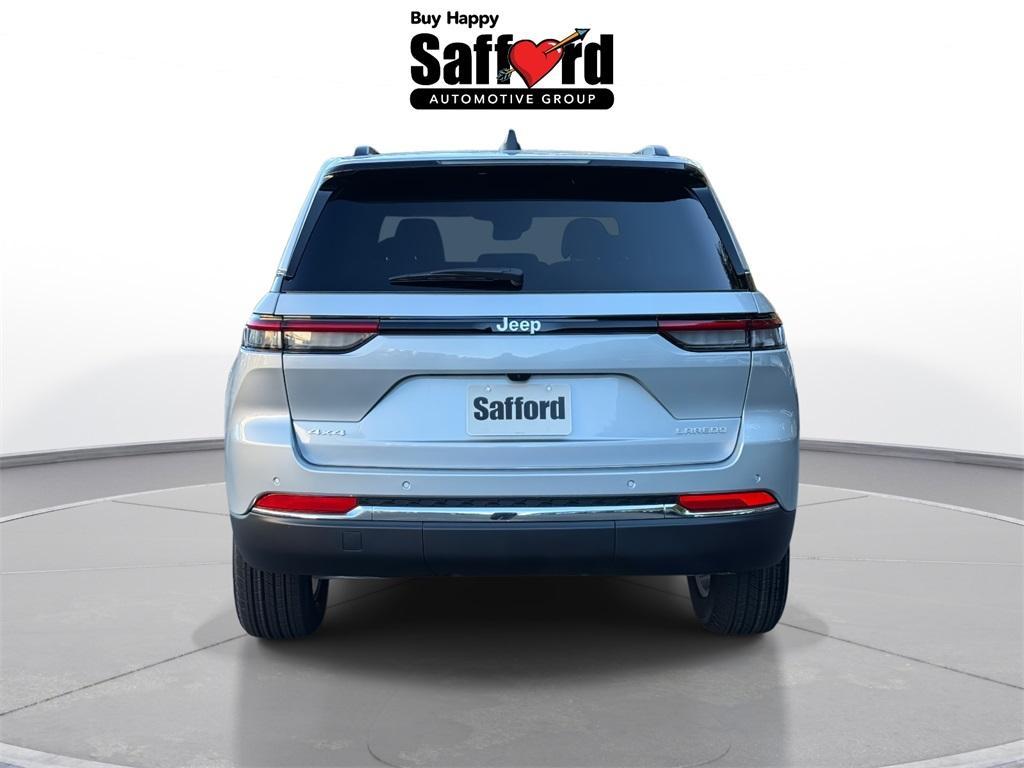 new 2025 Jeep Grand Cherokee car, priced at $37,153