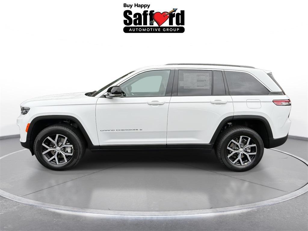 new 2025 Jeep Grand Cherokee car, priced at $43,112