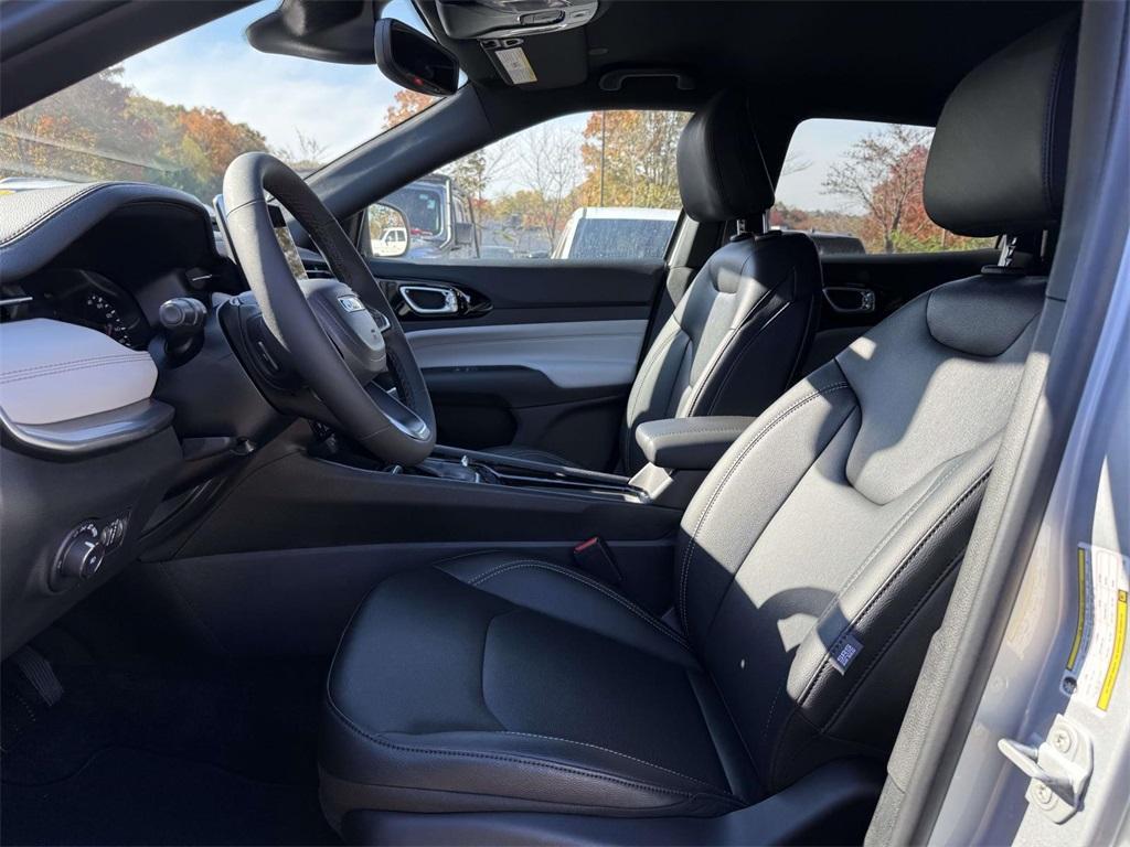 new 2026 Jeep Compass car, priced at $27,420