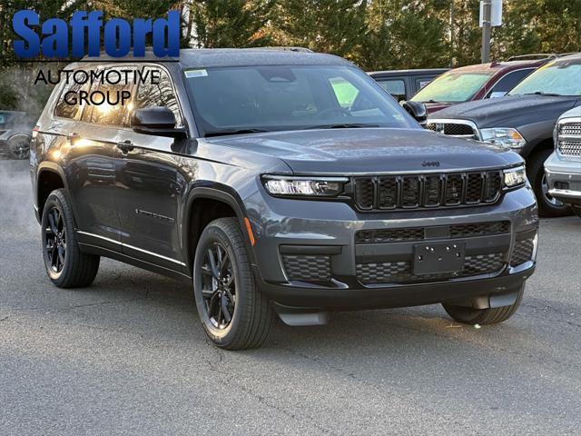 new 2025 Jeep Grand Cherokee L car, priced at $44,017