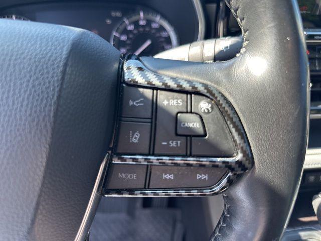 used 2020 Toyota Highlander car, priced at $34,995
