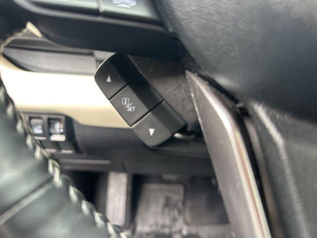 used 2022 Subaru Ascent car, priced at $31,345