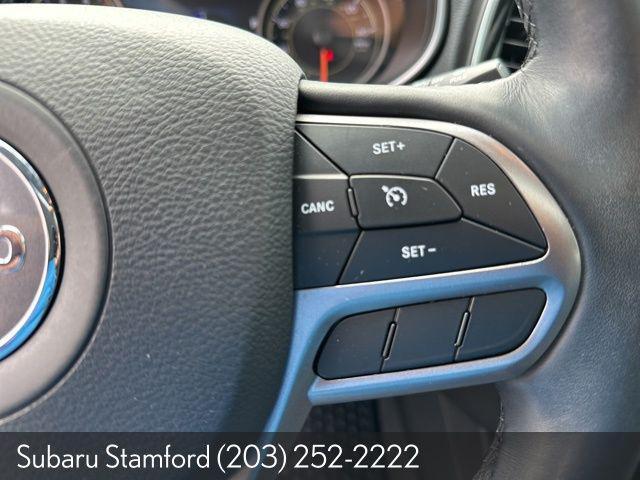 used 2019 Jeep Cherokee car, priced at $19,355