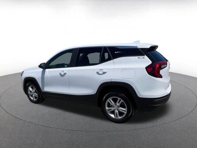 used 2024 GMC Terrain car, priced at $22,657