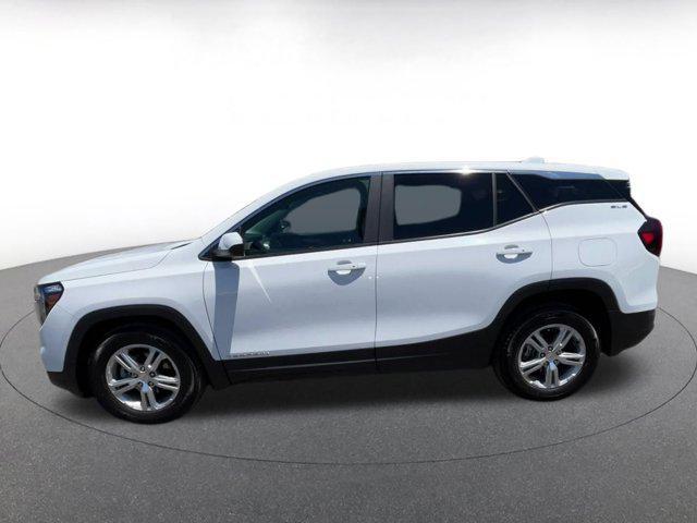 used 2024 GMC Terrain car, priced at $22,657
