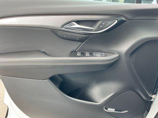 used 2024 Buick Envision car, priced at $33,050
