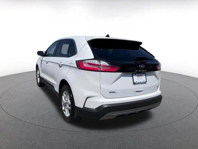 used 2024 Ford Edge car, priced at $27,881