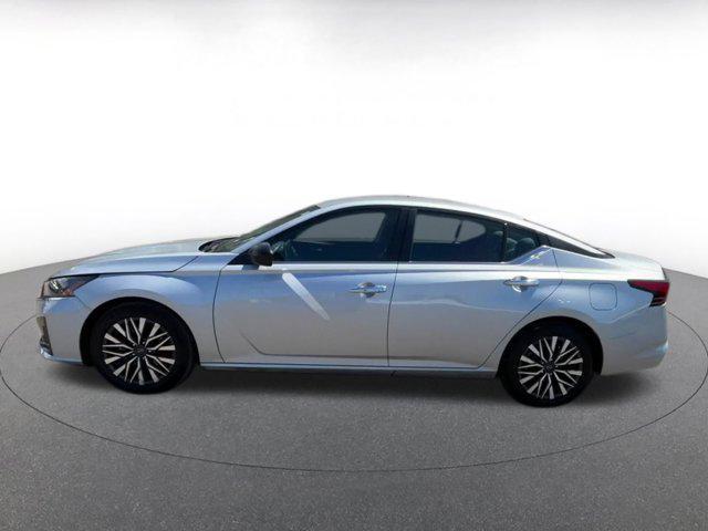 used 2024 Nissan Altima car, priced at $19,114