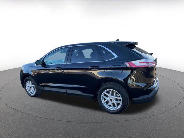 used 2023 Ford Edge car, priced at $18,021