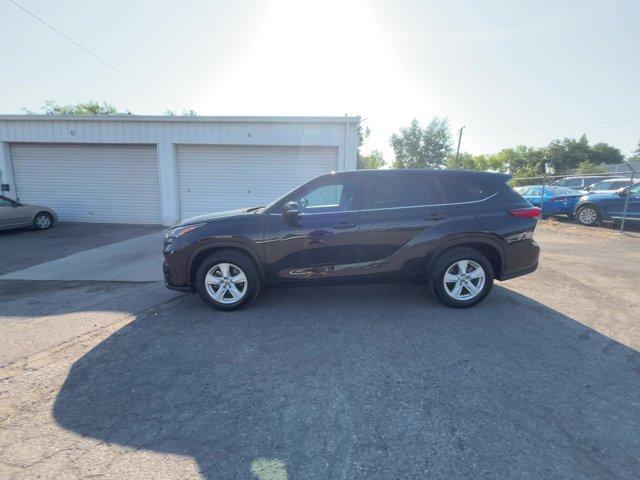 used 2023 Toyota Highlander car, priced at $31,023