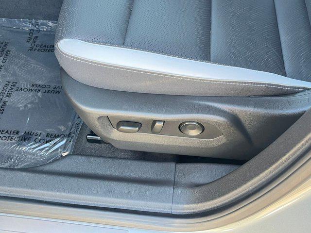 used 2024 Buick Envision car, priced at $29,117