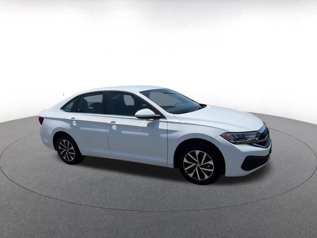 used 2024 Volkswagen Jetta car, priced at $17,325