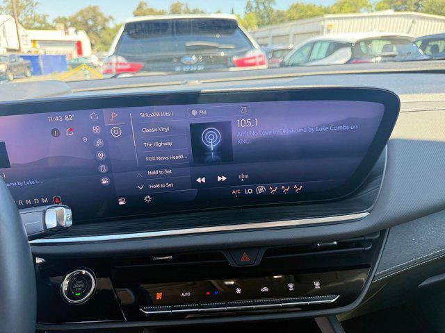 used 2024 Buick Envision car, priced at $26,059