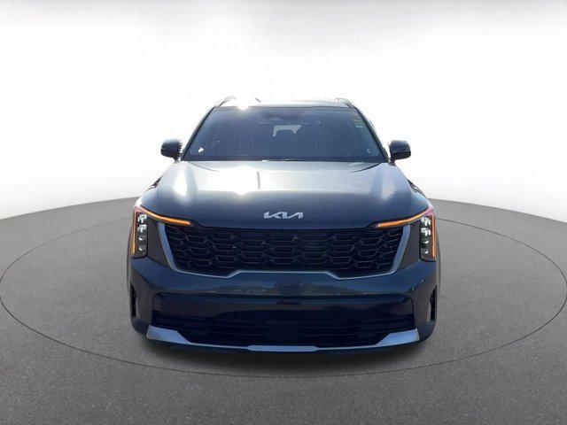 used 2024 Kia Sorento car, priced at $30,084