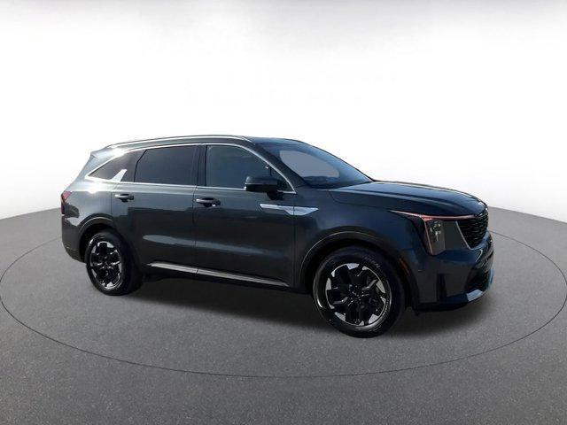 used 2024 Kia Sorento car, priced at $30,084