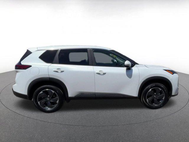 used 2024 Nissan Rogue car, priced at $24,567