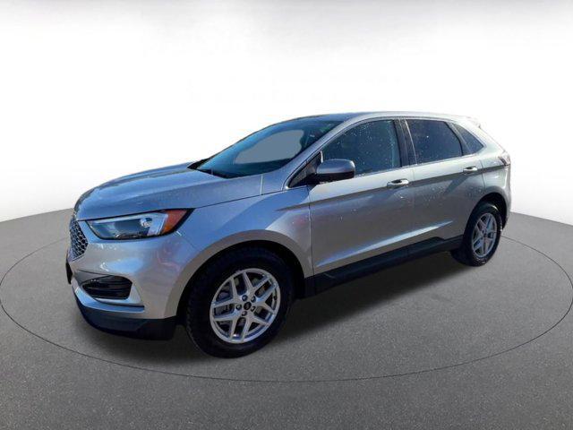 used 2024 Ford Edge car, priced at $24,640
