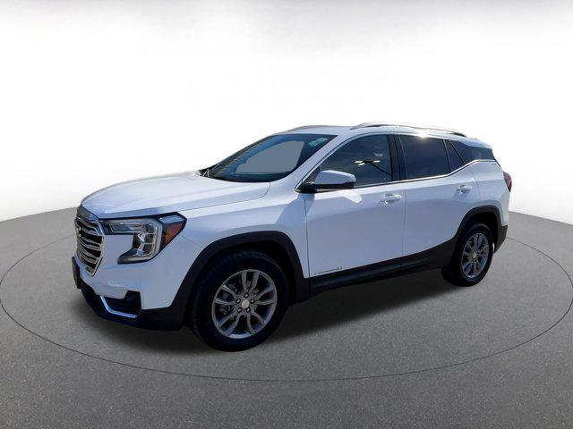 used 2024 GMC Terrain car, priced at $22,304