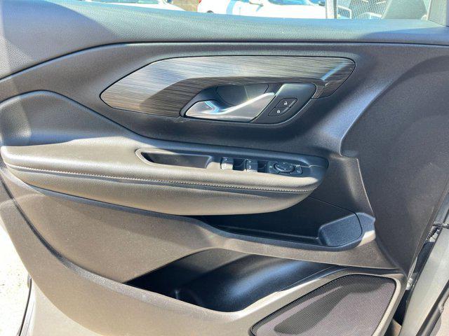 used 2024 GMC Terrain car, priced at $19,425