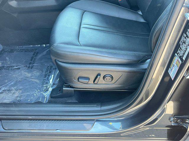 used 2024 Kia Sorento car, priced at $30,033