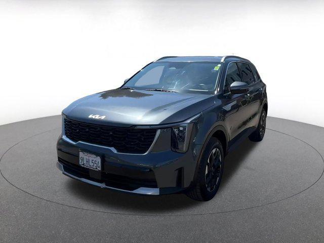 used 2024 Kia Sorento car, priced at $30,033