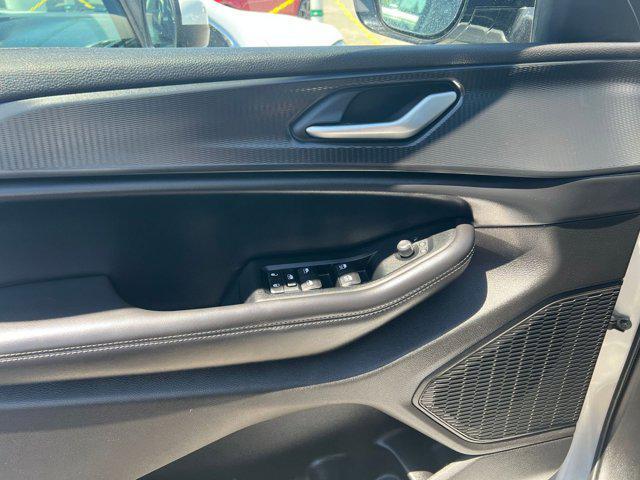 used 2023 Jeep Grand Cherokee L car, priced at $30,584
