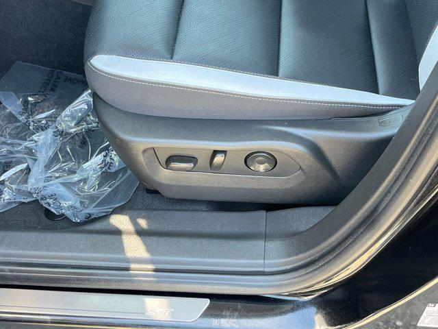 used 2024 Buick Envision car, priced at $27,933