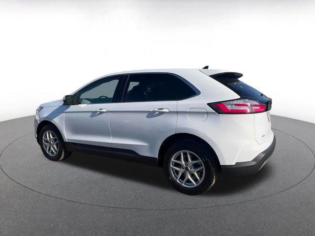 used 2024 Ford Edge car, priced at $24,698