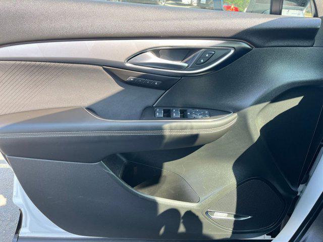 used 2024 Buick Envision car, priced at $28,920