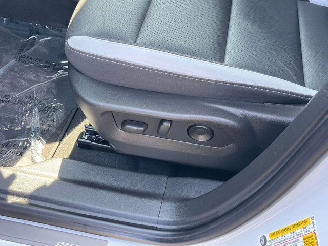 used 2024 Buick Envision car, priced at $28,920