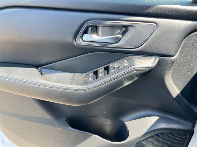 used 2024 Nissan Rogue car, priced at $23,996
