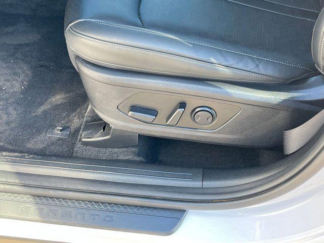 used 2024 Kia Sorento car, priced at $29,138