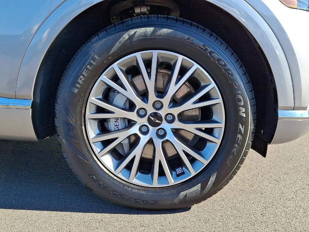 used 2025 Genesis GV80 car, priced at $55,999