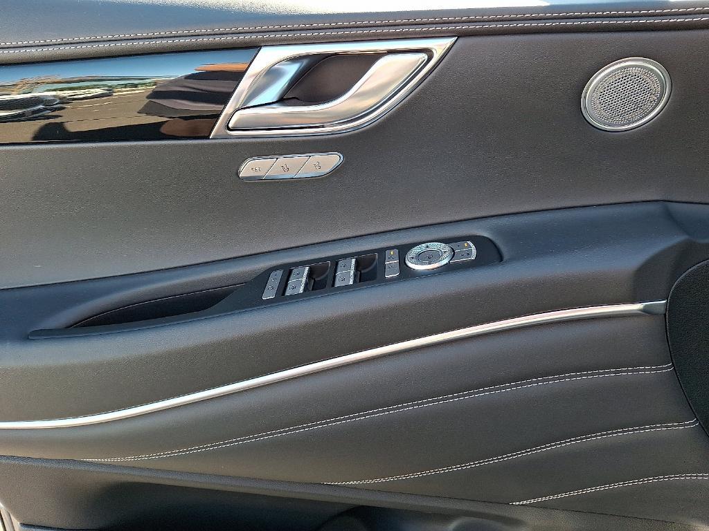 used 2025 Genesis GV80 car, priced at $55,999