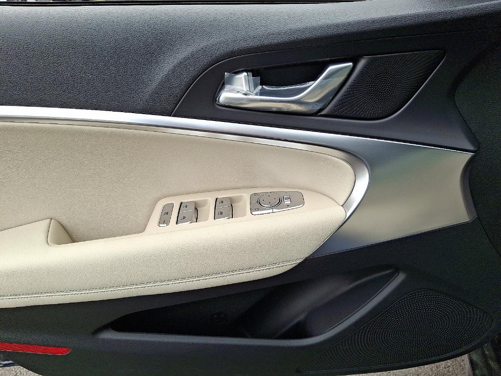 new 2026 Genesis G70 car, priced at $47,520